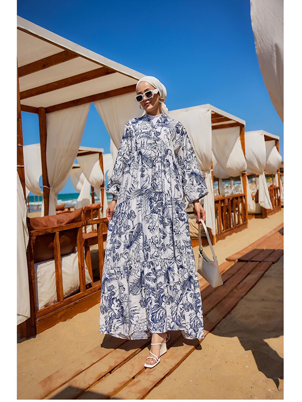 Kadın Yaparak Desen Elbise Mavi