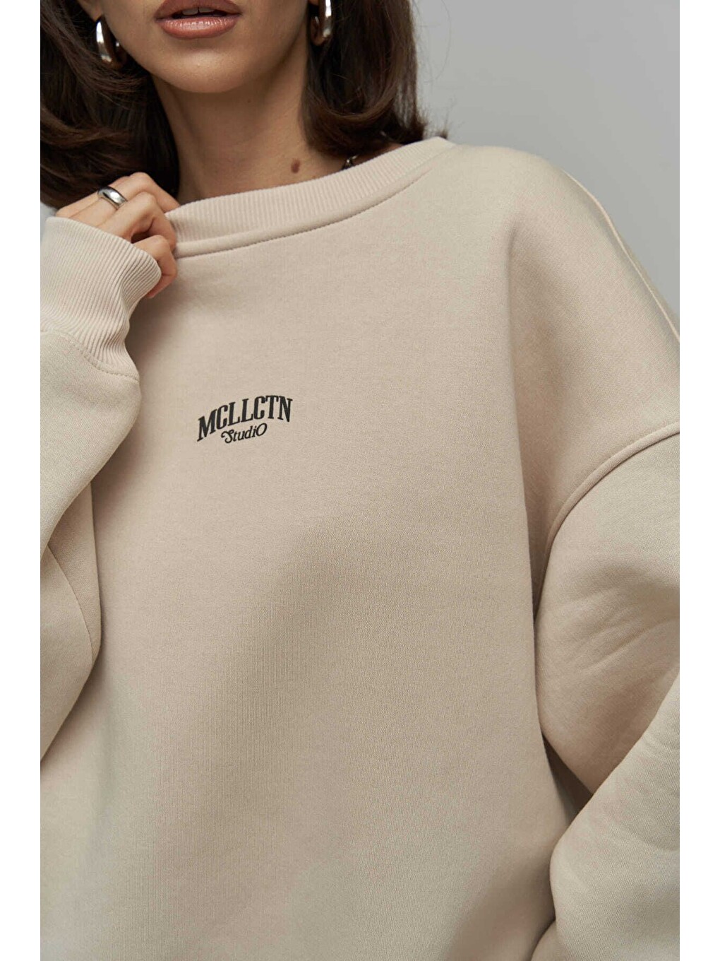 Fear Less Bej Unisex Oversize Sweatshirt-4