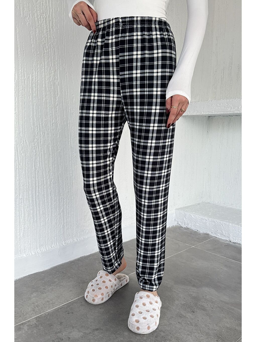 Siyah Ekose Desenli Bel Lastikli Pijama Altı