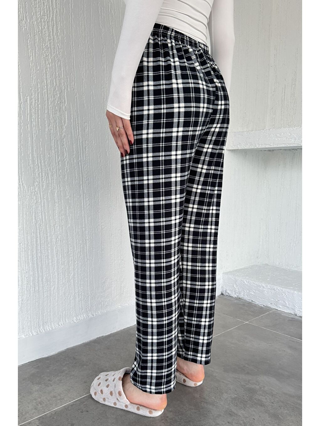 Siyah Ekose Desenli Bel Lastikli Pijama Altı-2