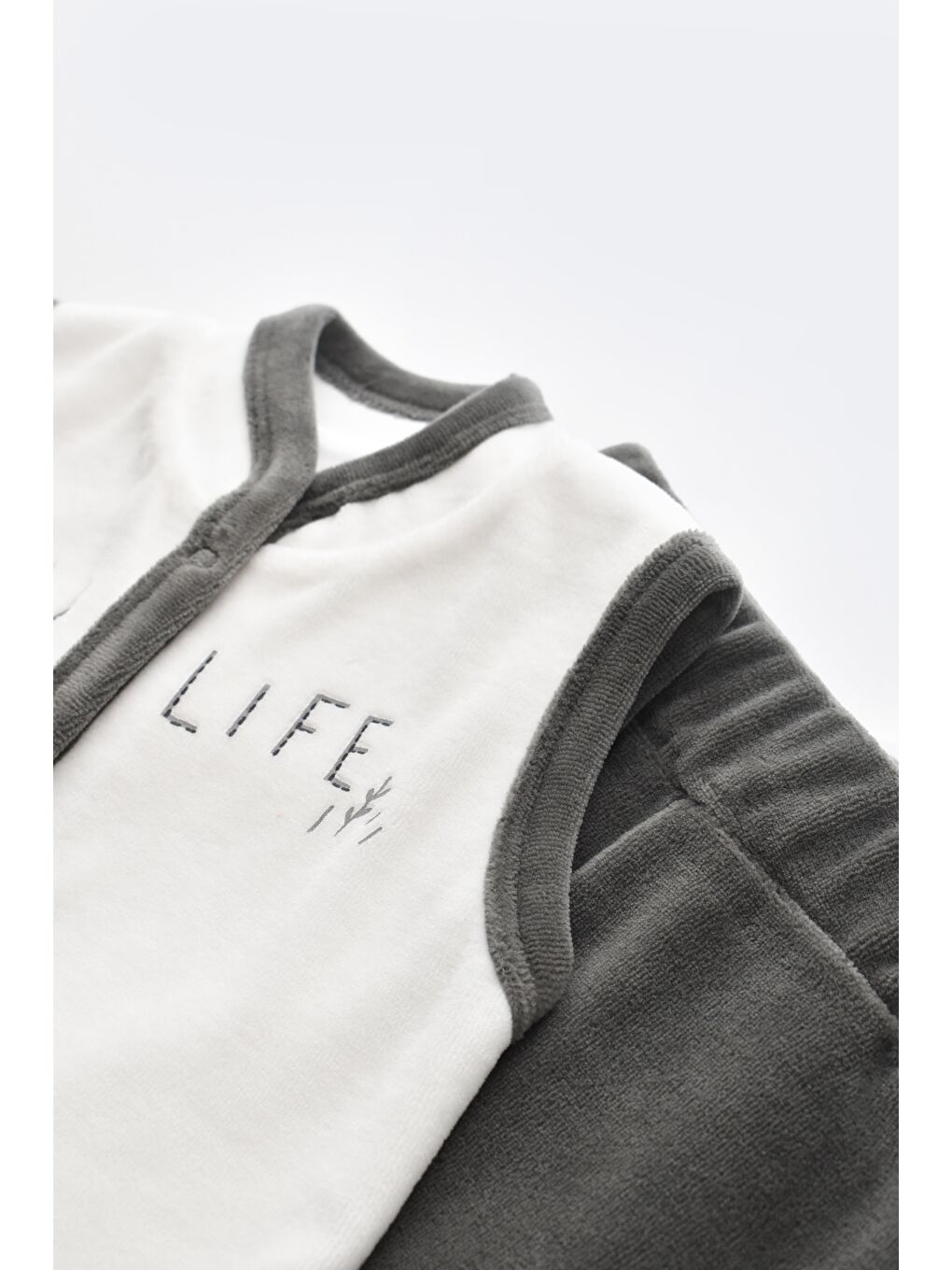 Karışık Unisex Bebek Organik Kadife Pamuklu Kaplumbağa Desenli 3'Lü Takım - Body Yelek Pantolon-3