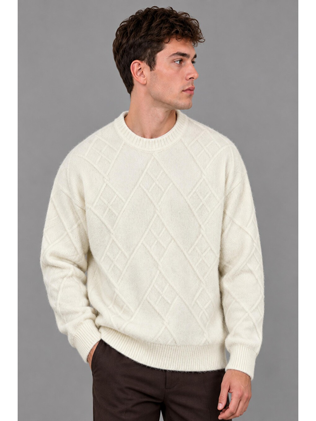 Beyaz Çapraz Desen Oversize Kışlık Kazak Dp 17567_10066-4