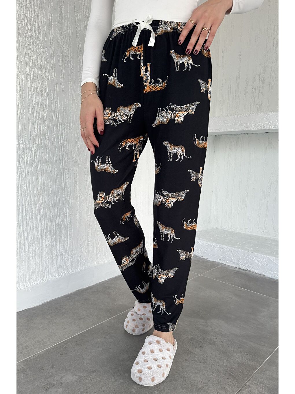 Siyah Desenli Bel Lastikli Pijama Altı