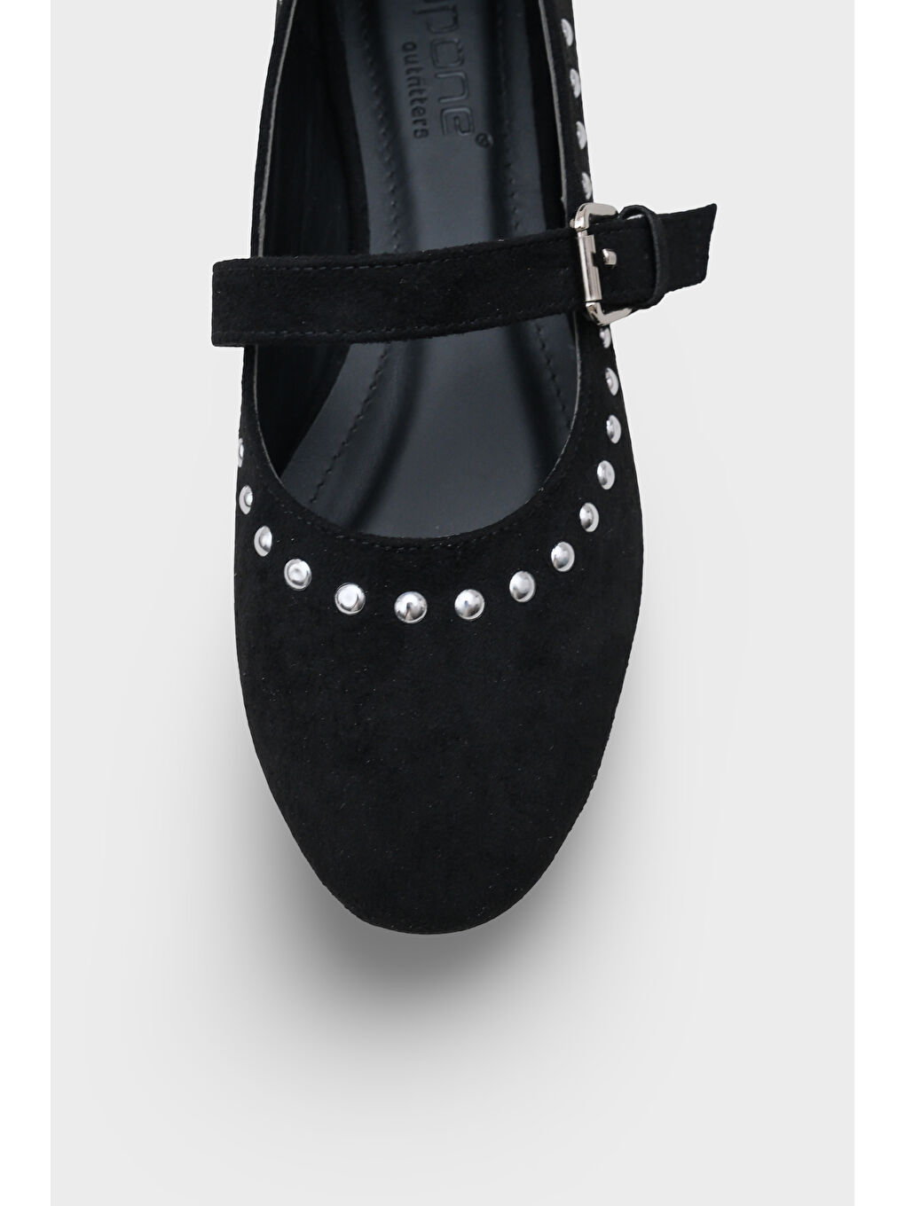 Siyah Penelop Yuvarlak Burunlu Metal Aksesuarlı Tokalı Suni Süet Kadın Babet-2