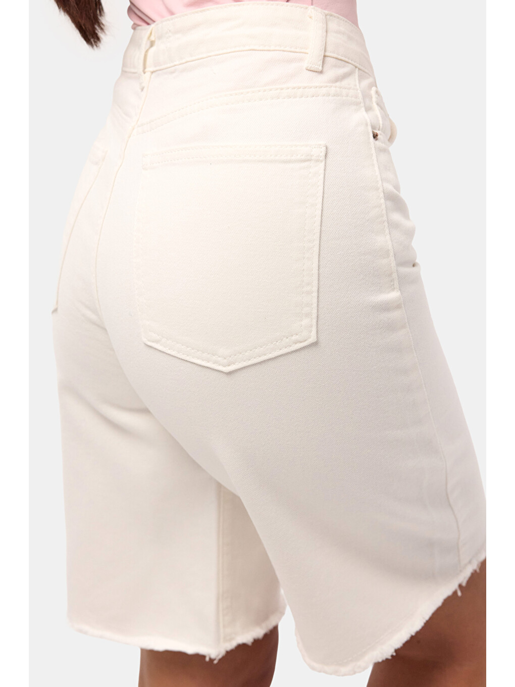 Kadın Kırık Beyaz 7s6-101 Mom Midi %100 Pamuk Denim Şort-5