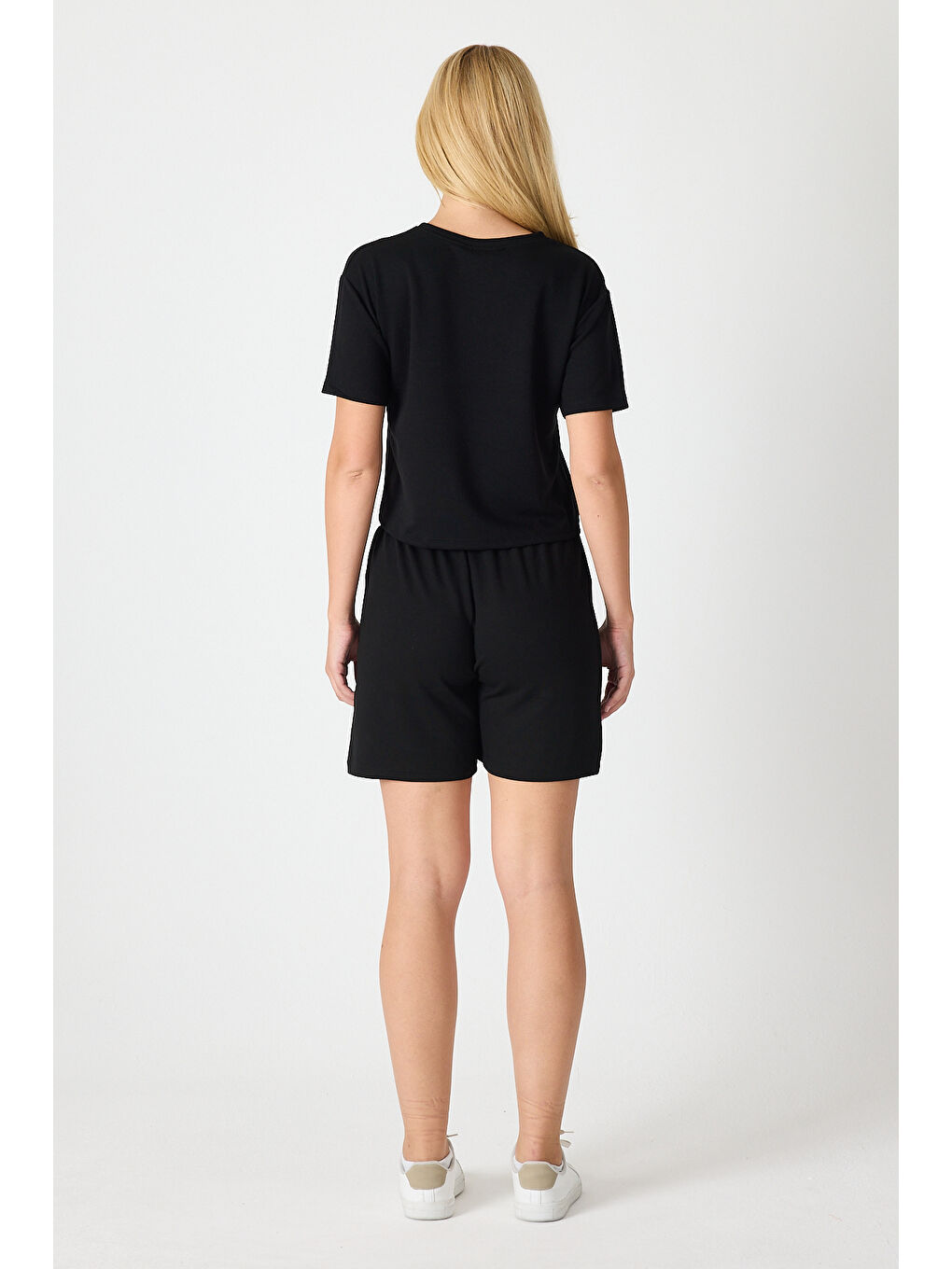 Siyah Kadın Bisiklet Yaka Kısa Kol Şort Takım 2995-4