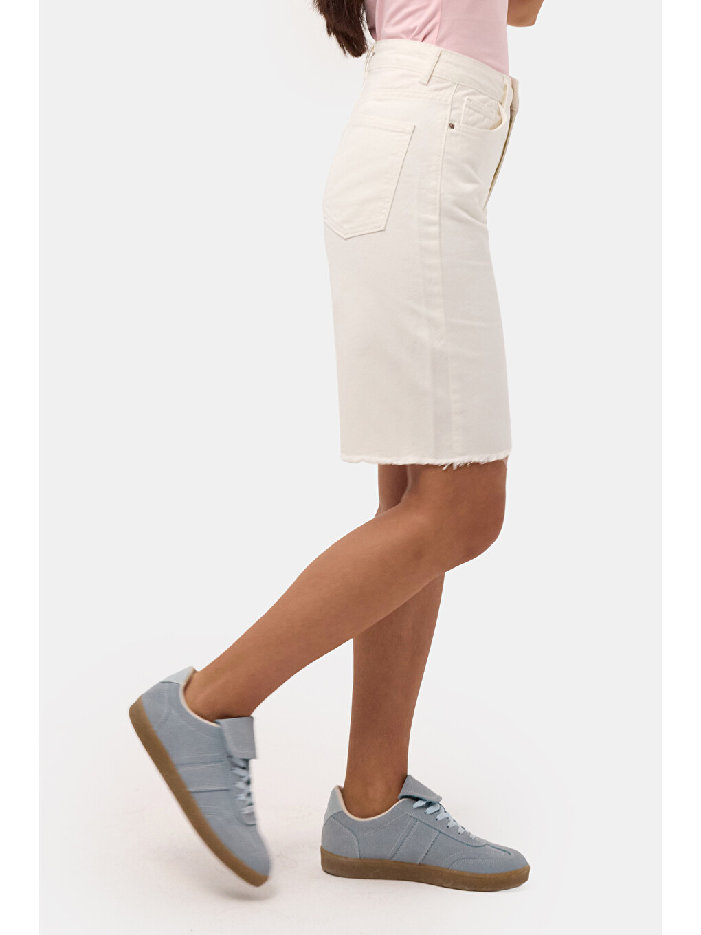 Kadın Kırık Beyaz 7s6-101 Mom Midi %100 Pamuk Denim Şort-6
