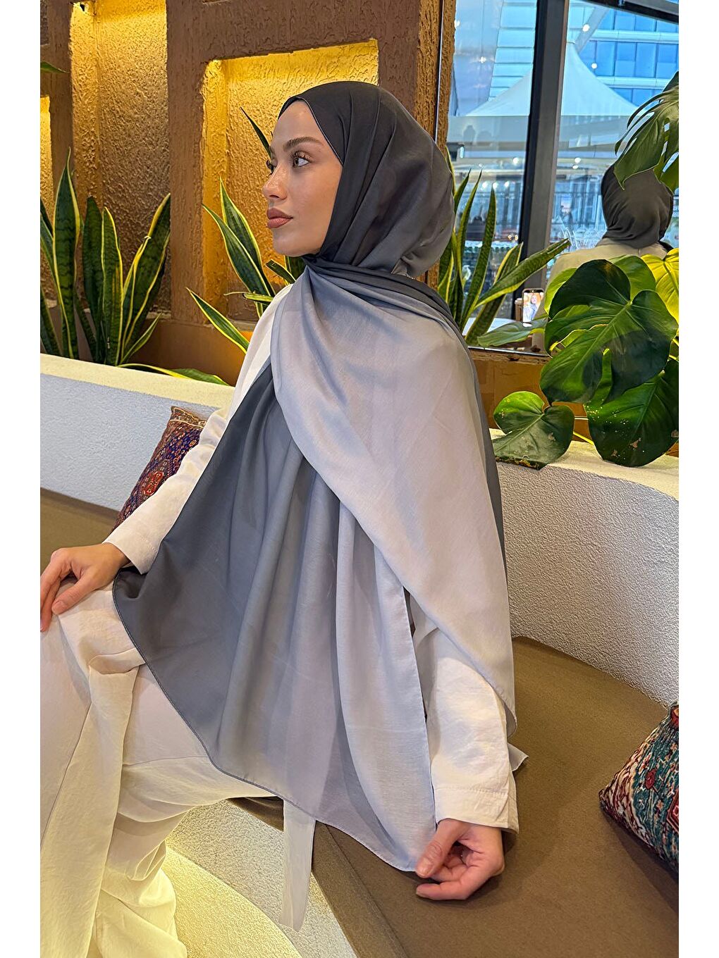 Gri Degrade Desen Soft Şal Füme-3