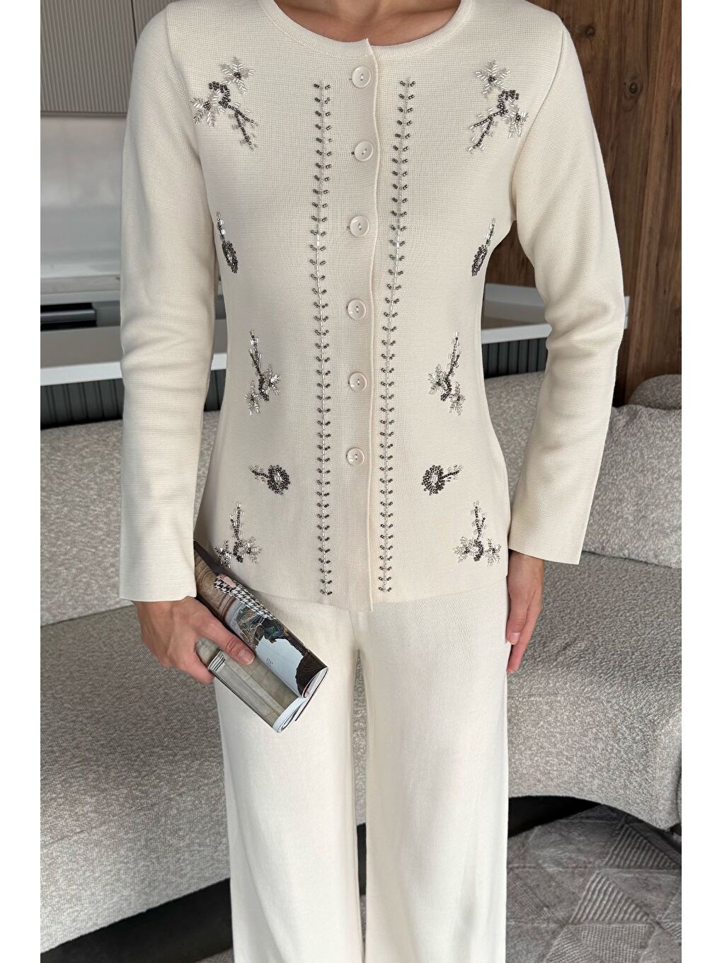 Ekru Kadın Taşlı Triko Hırka Pantolon İkili Takım-1