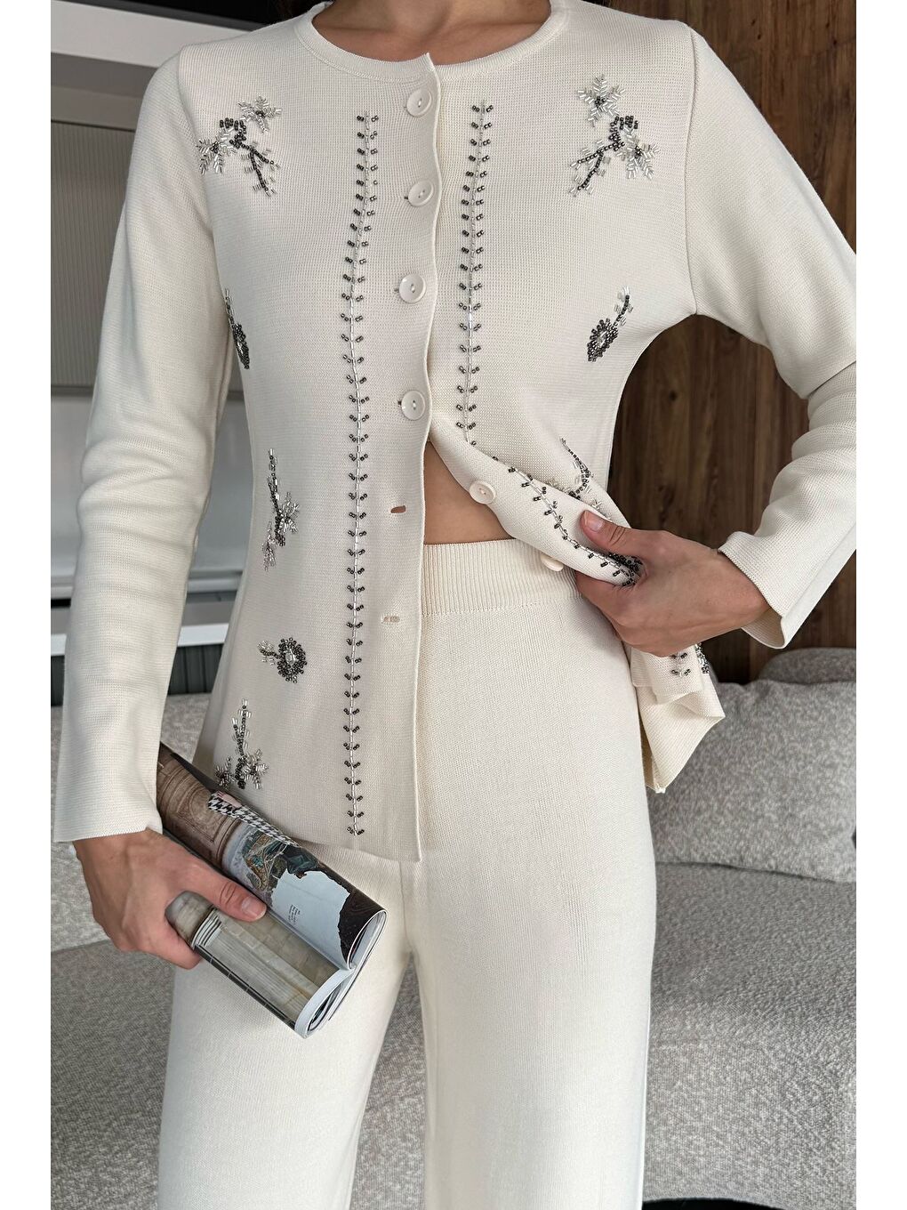 Ekru Kadın Taşlı Triko Hırka Pantolon İkili Takım-2