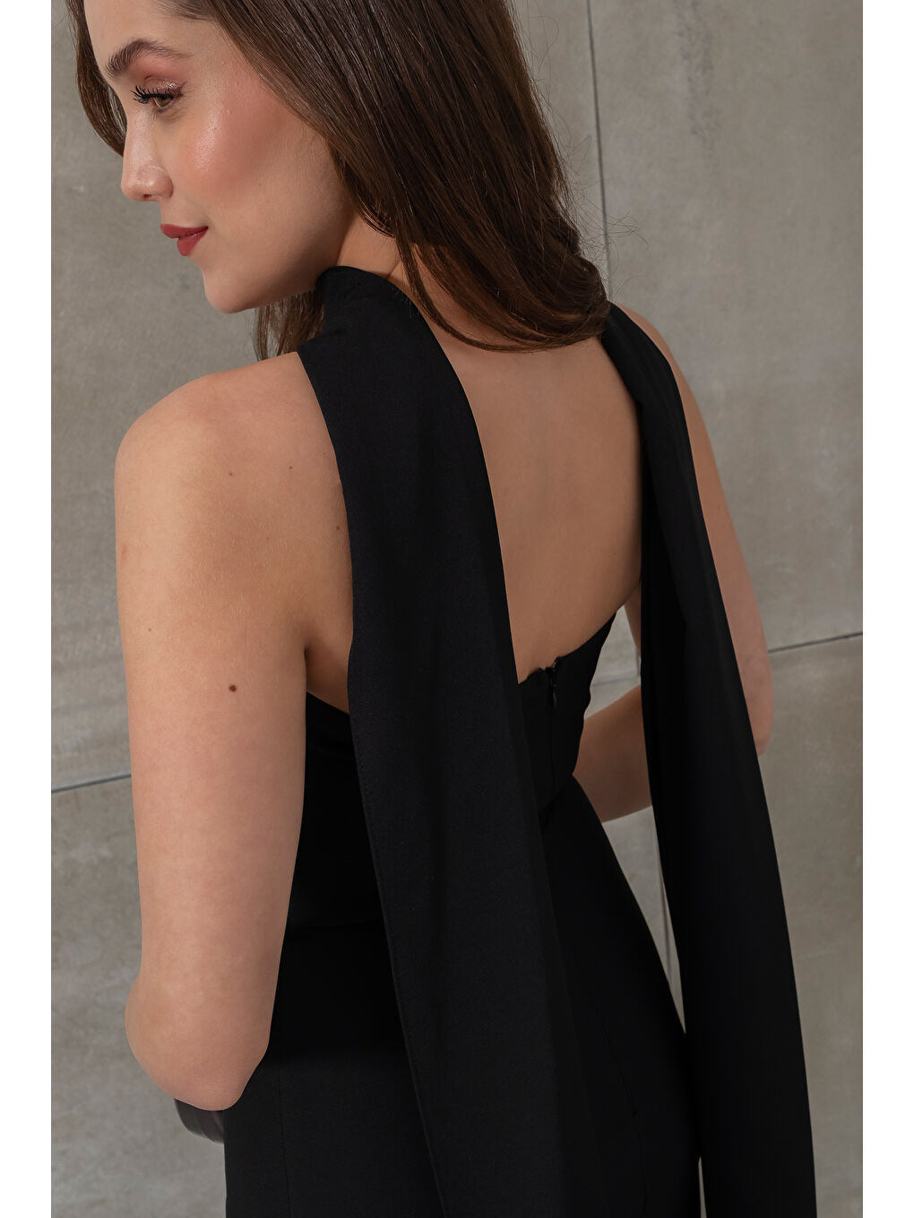 Kadın Siyah Dar Kalıp Şal Yaka Detay Uzun Abiye Elbise-4