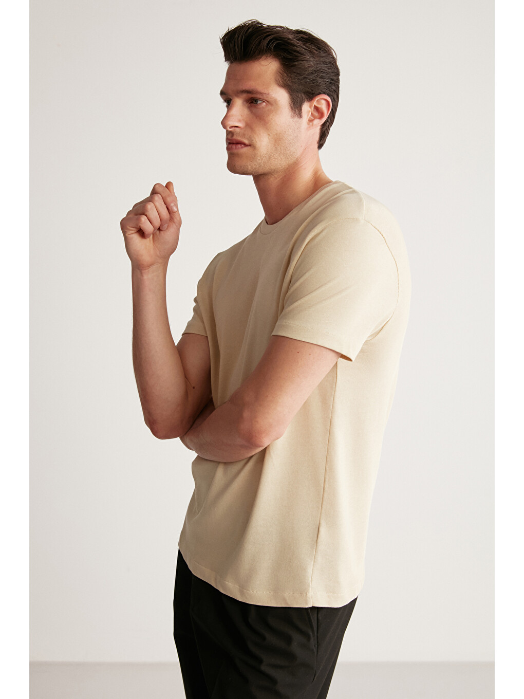 Jeremy Erkek Slim Fit Triko Görünümlü Kumaşlı Triko Yakalı Kalın Dokulu Bej T-shirt-3