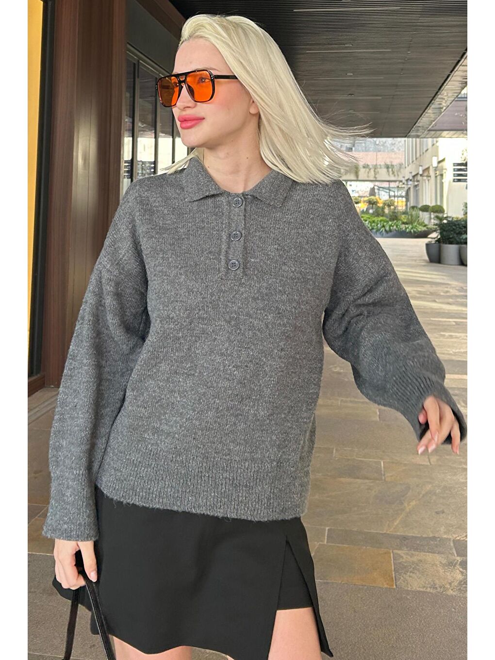 Antrasit Düğmeli Polo Yaka Kadın Kazak Mg2307-4