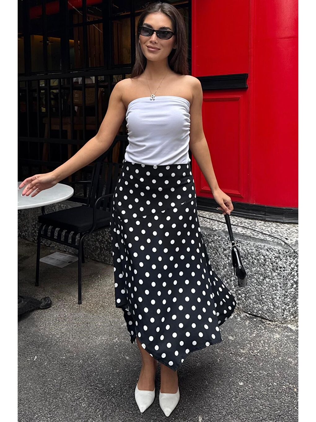 Siyah Puantiyeli Asimetrik Kadın Etek Mg2698-5