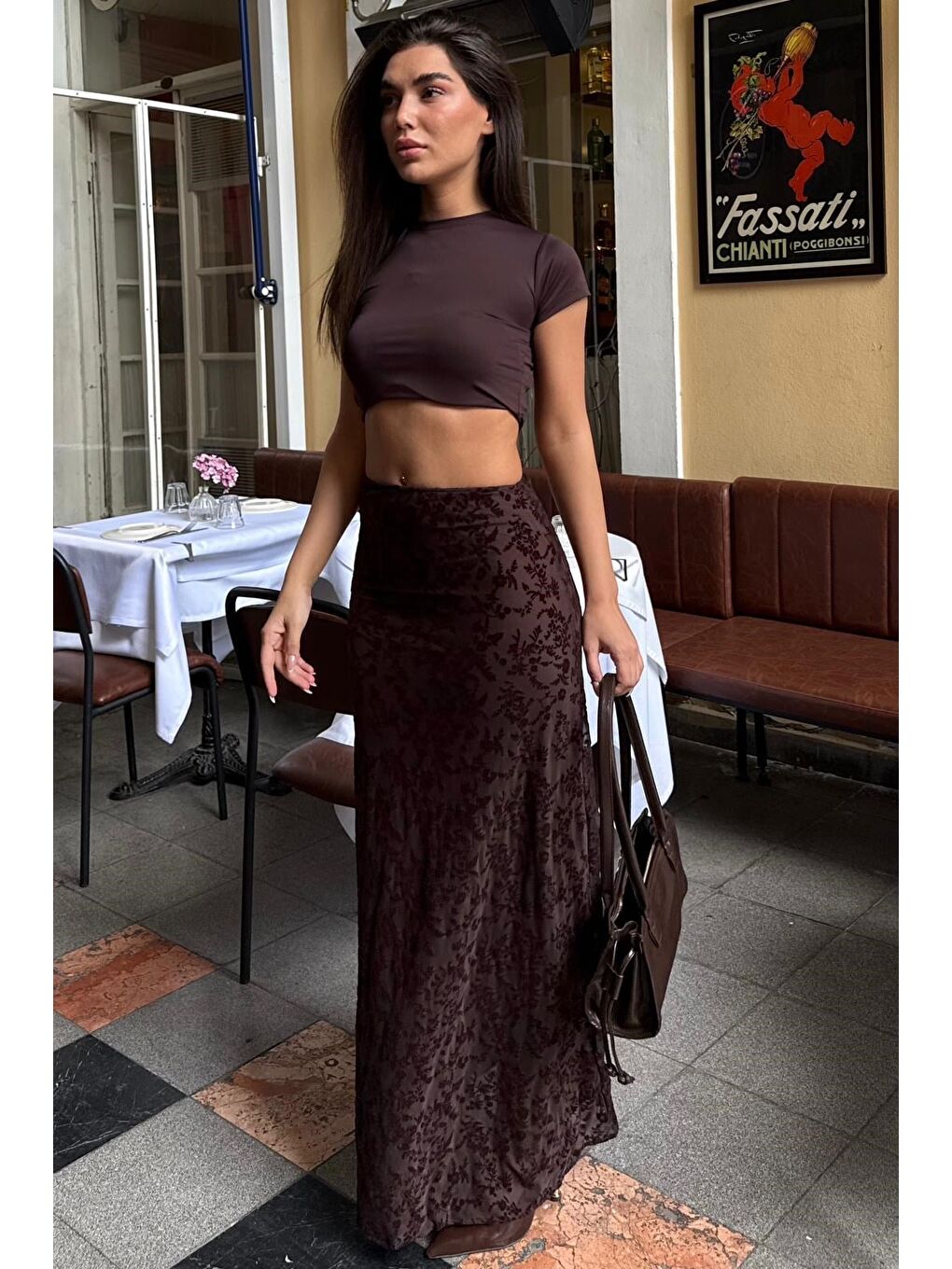 Kahverengi Flok Baskılı Tül Etek Mg2711