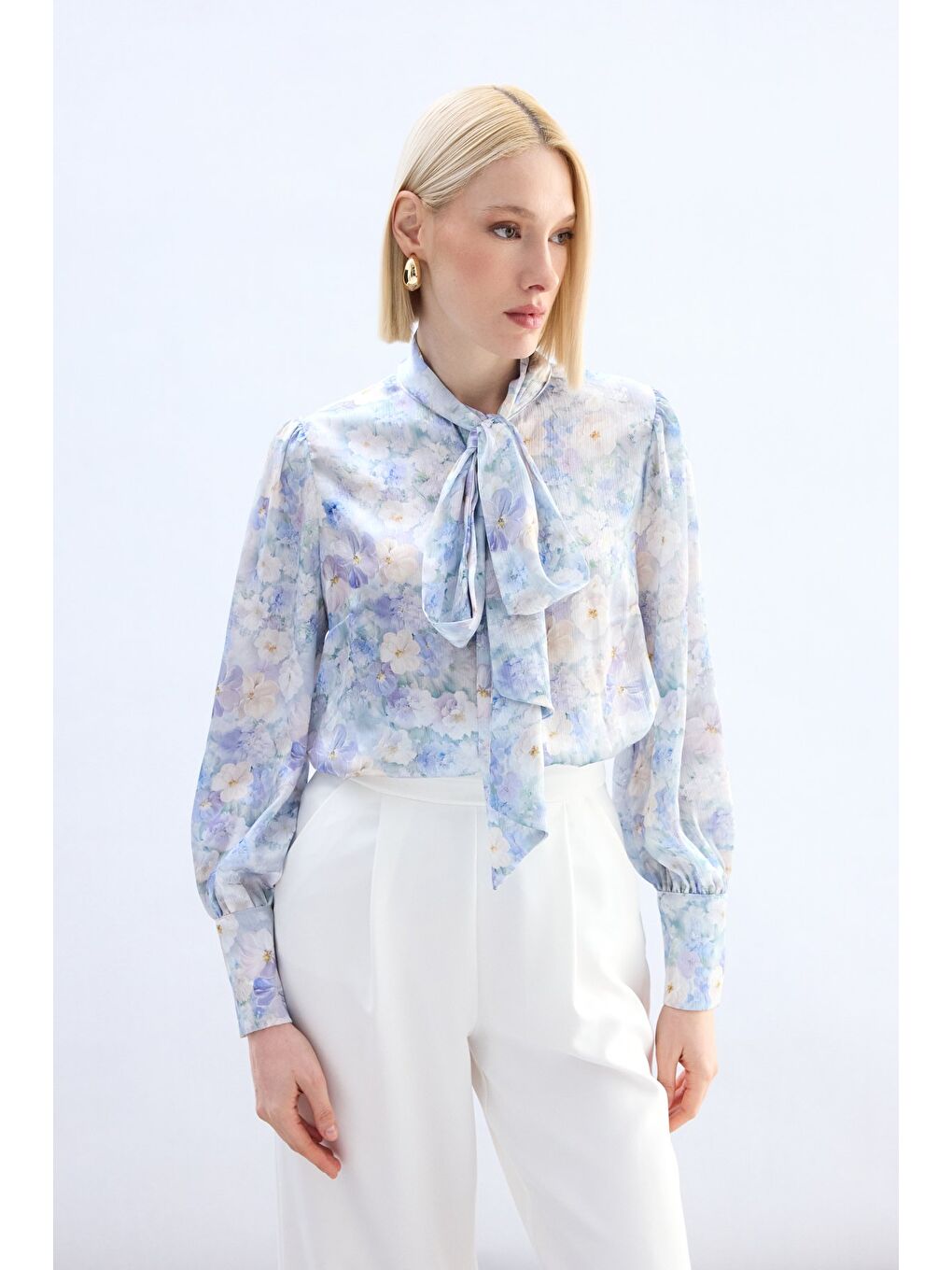 Çiçek Desenli Fularlı Gömlek - Lila-1