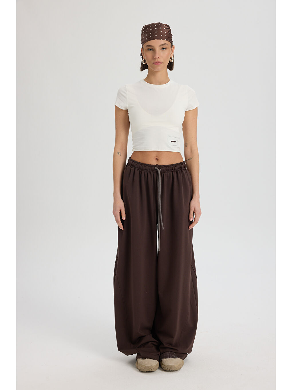 Kahverengi Scarlet Kahve Crop Eşofman Takım-1