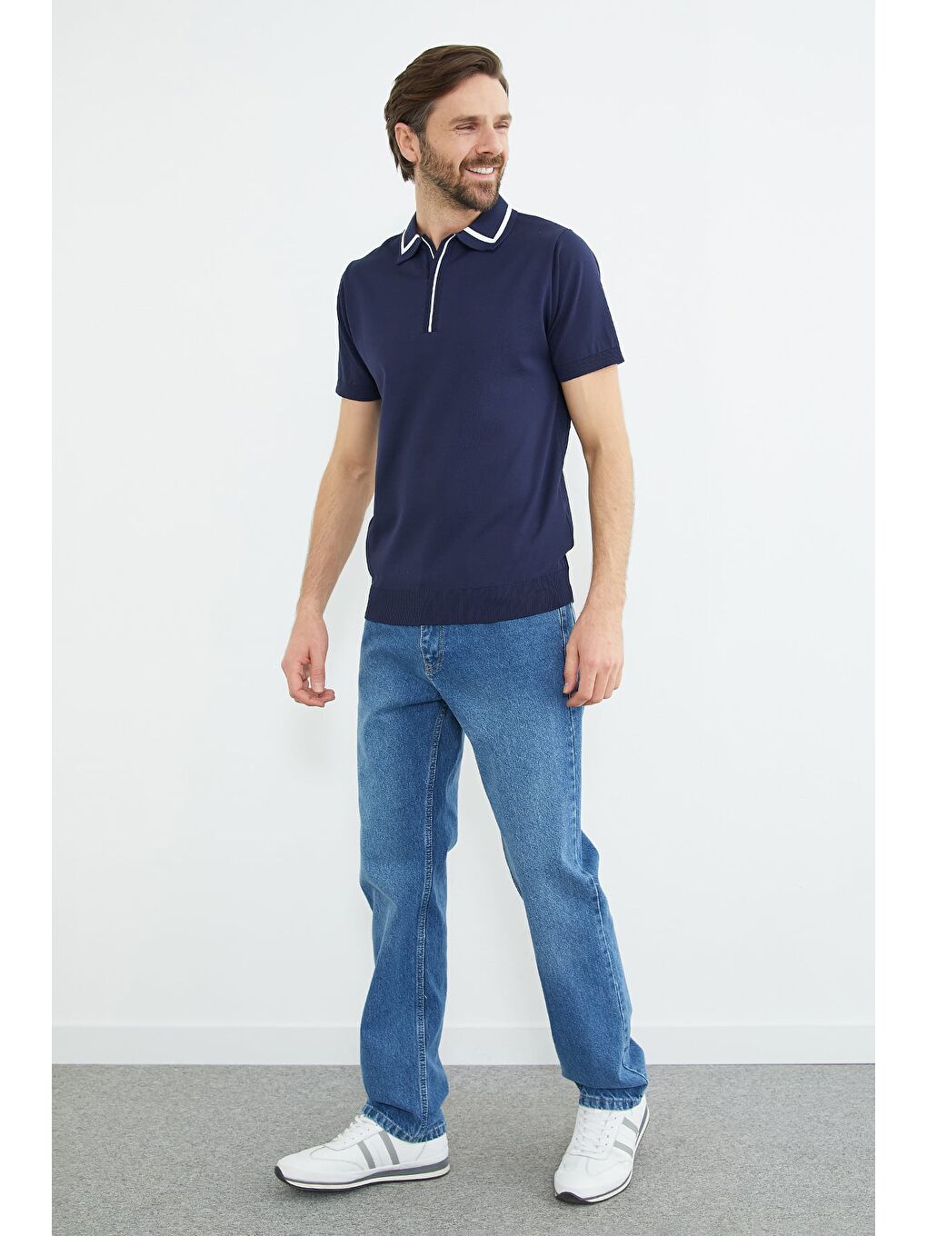 Lacivert Çizgili Apaş Yaka Triko Tişört-1