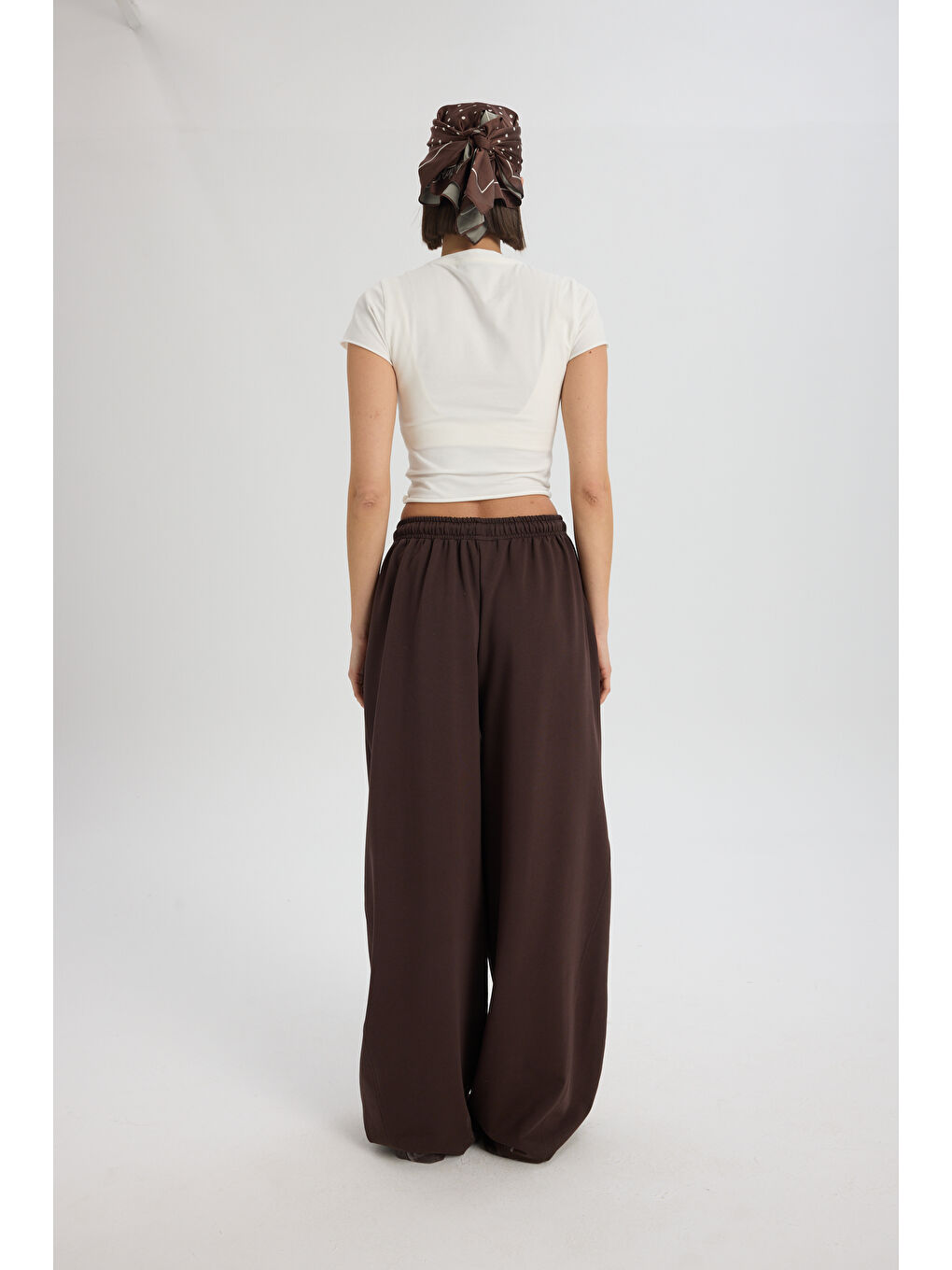 Kahverengi Scarlet Kahve Crop Eşofman Takım-4