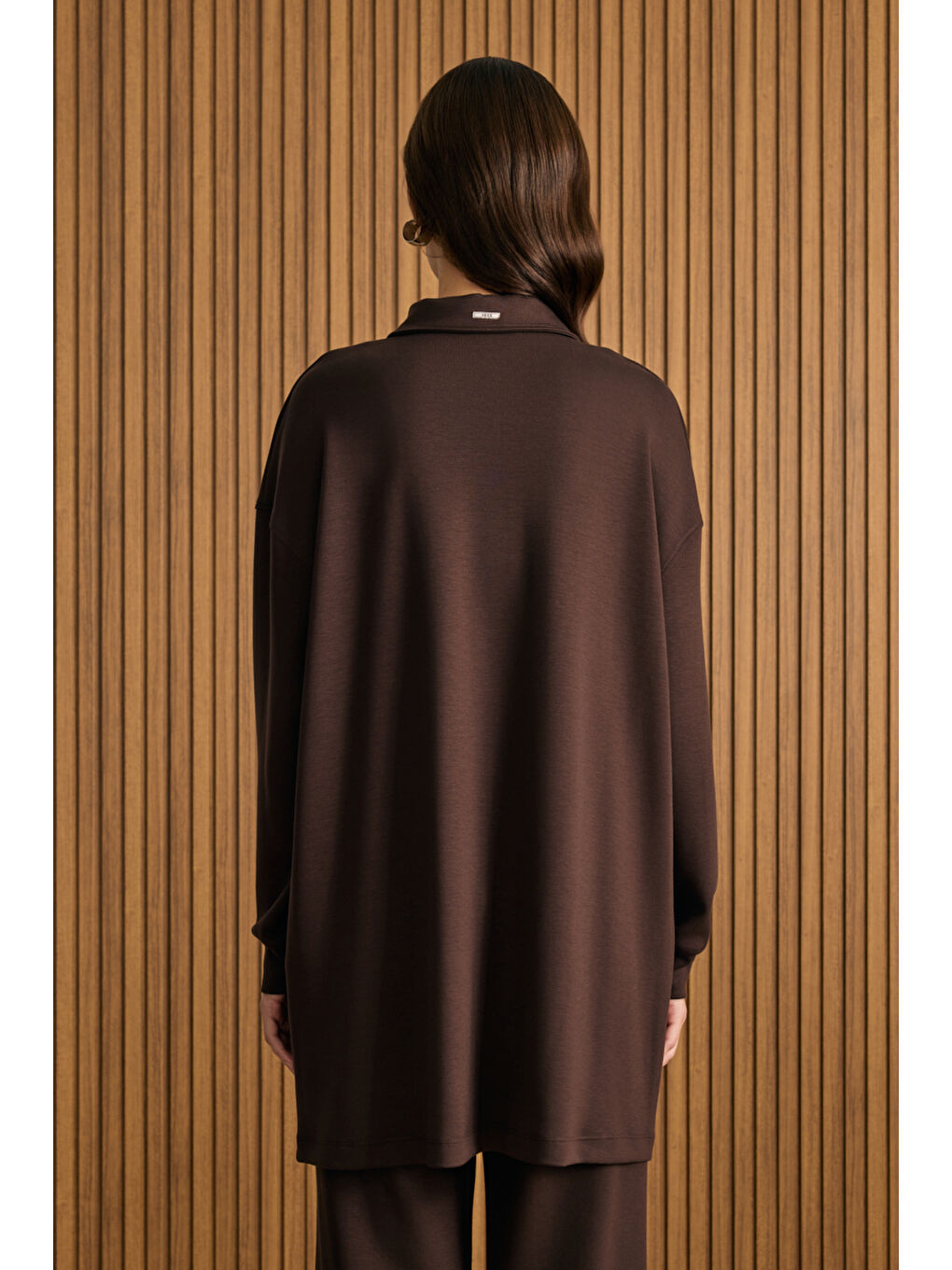 Kahverengi Yakası Fermuarlı Sweatshirt-4