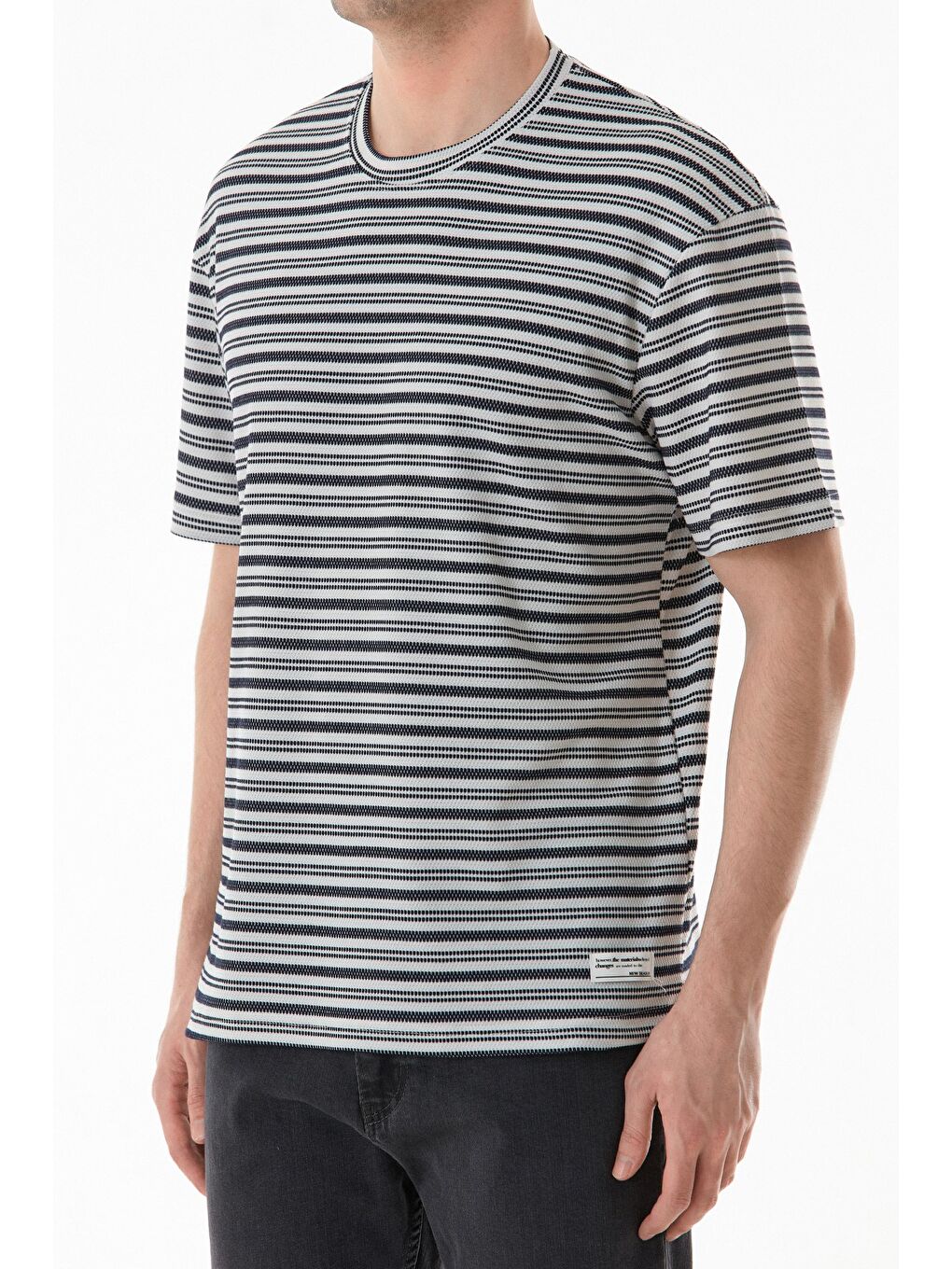 Lacivert Çizgili Jakarlı Bisiklet Yaka Tişört-4