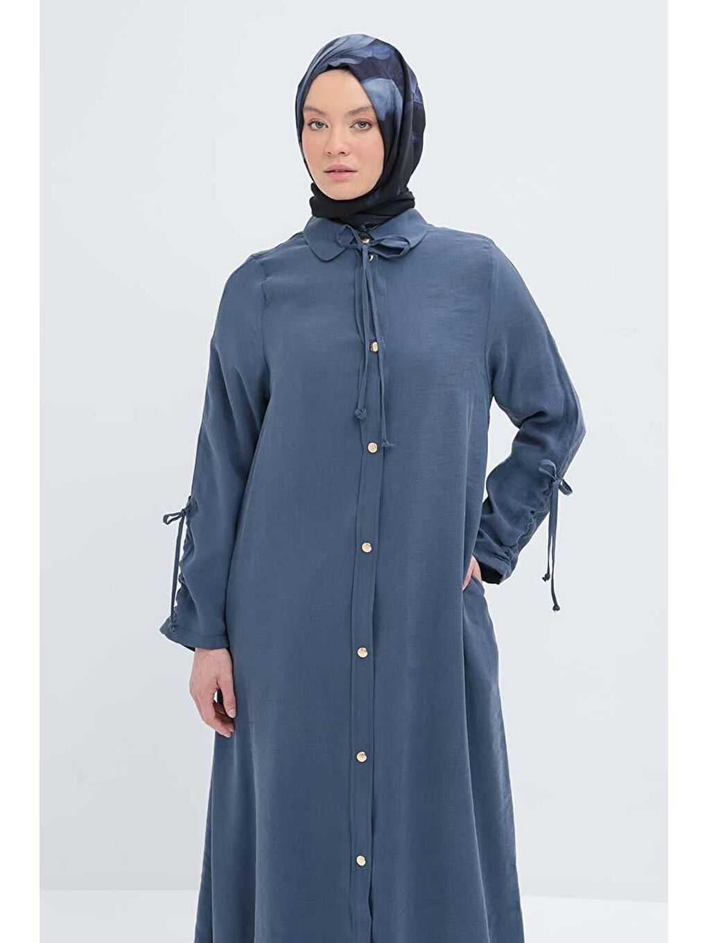 İndigo-Kolu Büzmeli Çıtçıtlı Modal Ferace