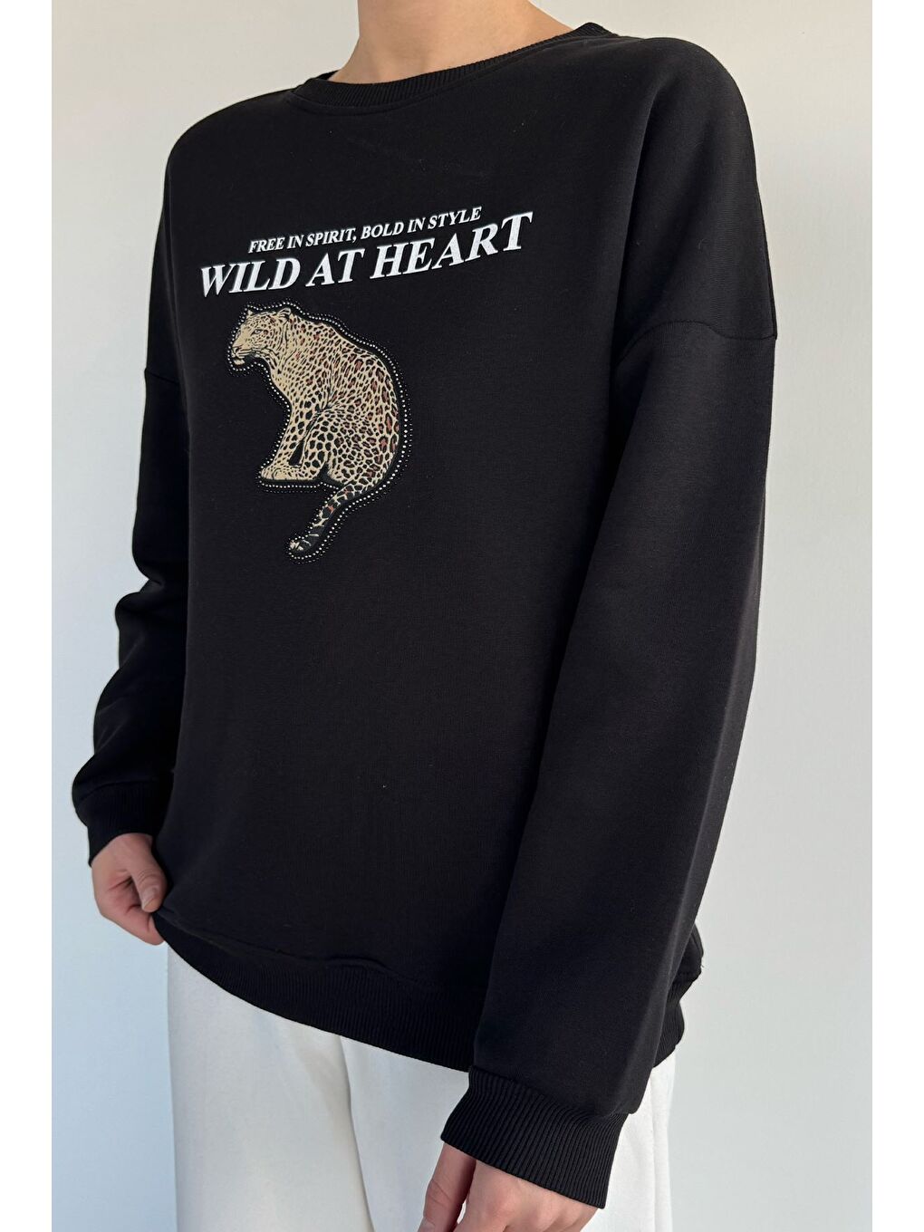 Siyah Kadın Bisiklet Yaka Baskılı Şardonlu Sweatshirt-2