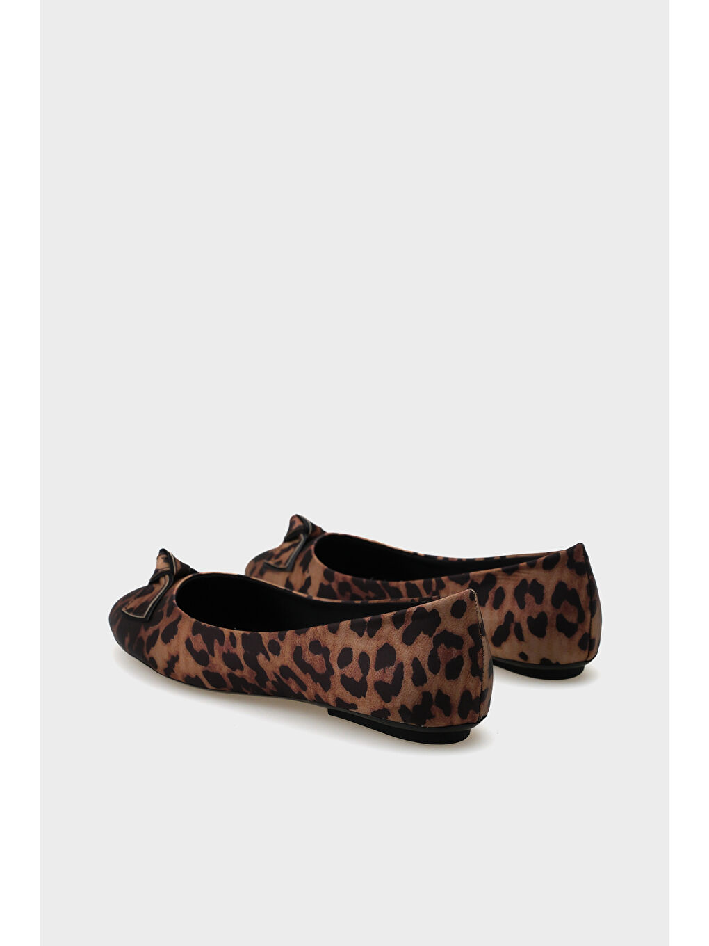 Ekru Aveline Saten Leopar Kadın Babet-1