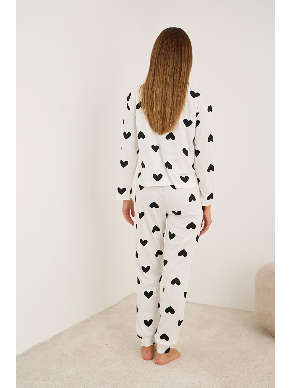 Karışık Beyaz Siyah Kalp Baskılı Örme Pamuklu Pijama Takımı7613-2