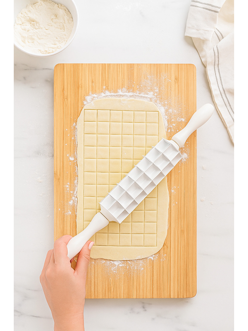 Beyaz 7 Bıçaklı Merdane Mantımatik Kare Kesim-1