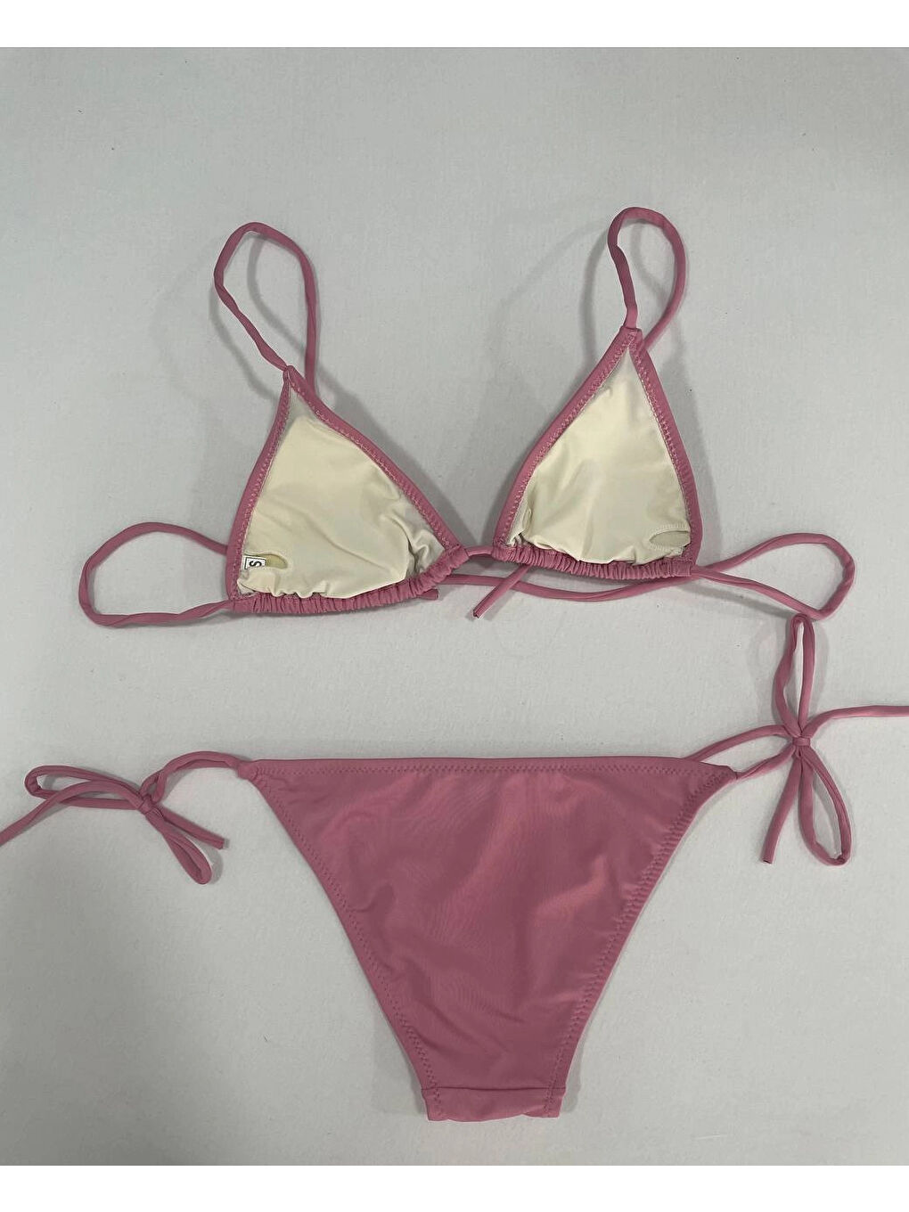 Pembe Kadın Gül Kurusu Boyundan İp Bağlamalı Üçgen Bikini Takımı HZL25S-LC5005-4