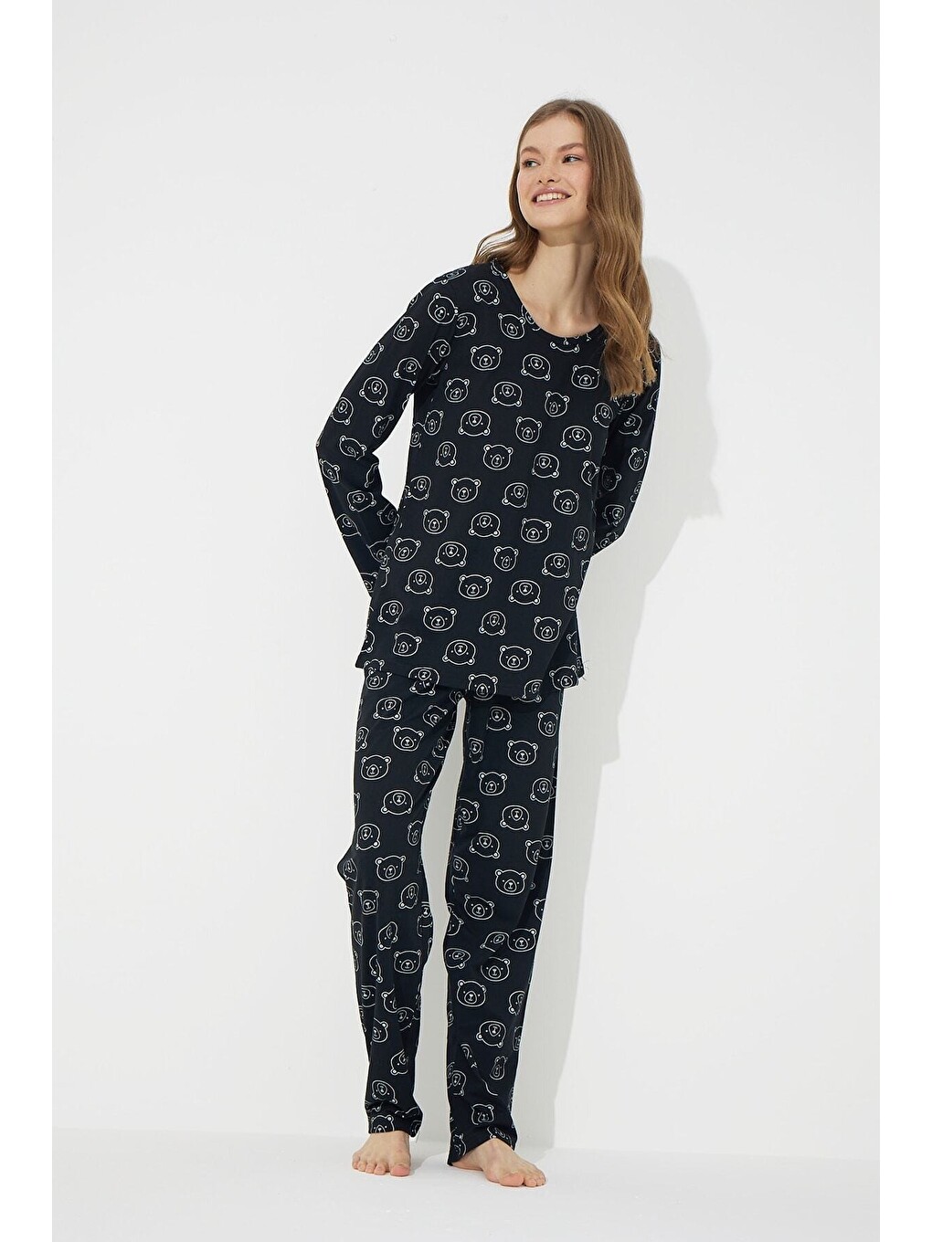 Siyah Ayıcık Desenli Pamuklu Pijama Takımı-1