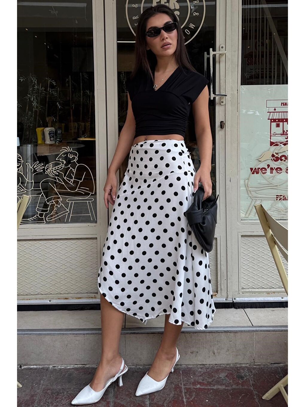 Beyaz Puantiyeli Asimetrik Kadın Etek Mg2698-1