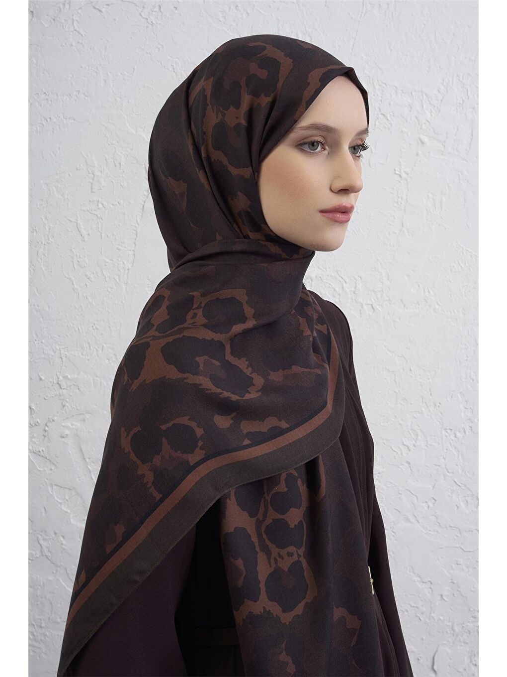 Kahverengi İpek Leopar Şal 3 33-2
