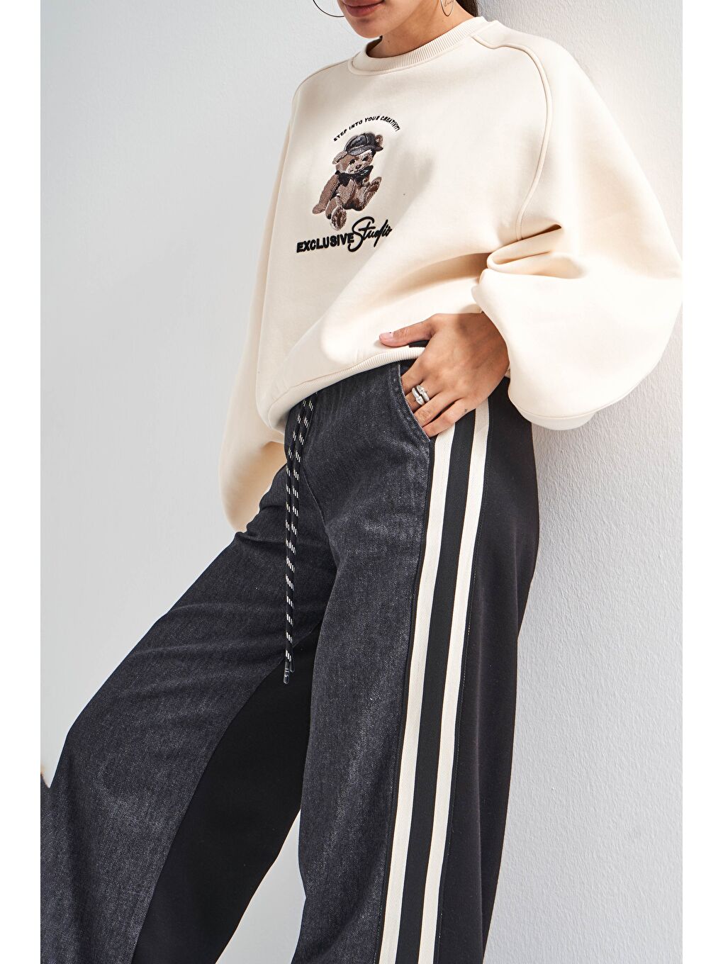 Kadın Bej Siyah Jean Rengi w5-105 Tasarım Sweatshirt Pantolon 2'li Kombin Takım-1