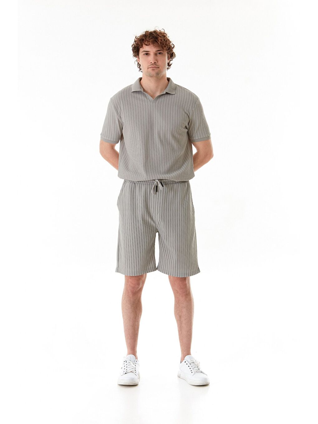 Gri Fitilli Beli Lastikli Şort-2