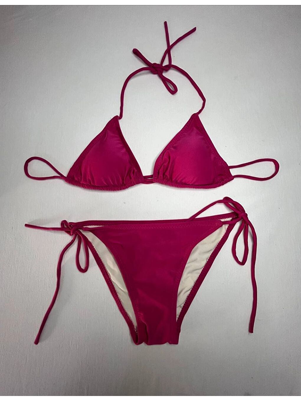 Kadın Koyu Pembe Boyundan İp Bağlamalı Üçgen Bikini Takımı HZL25S-LC5005-1