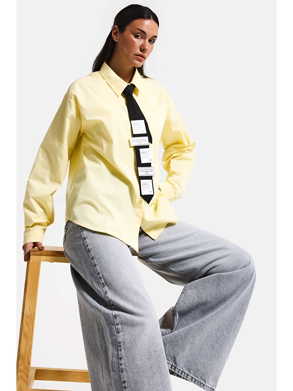 Kadın Sarı Renk Oversize Kravatlı Özel Tasarım Bol Kesim Gömlek-1