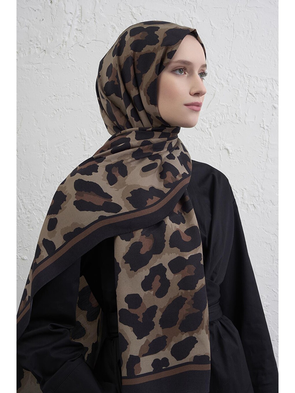 Kahverengi İpek Leopar Şal 3 36