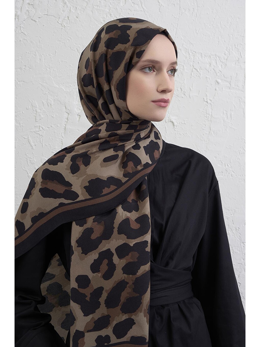 Kahverengi İpek Leopar Şal 3 36-3