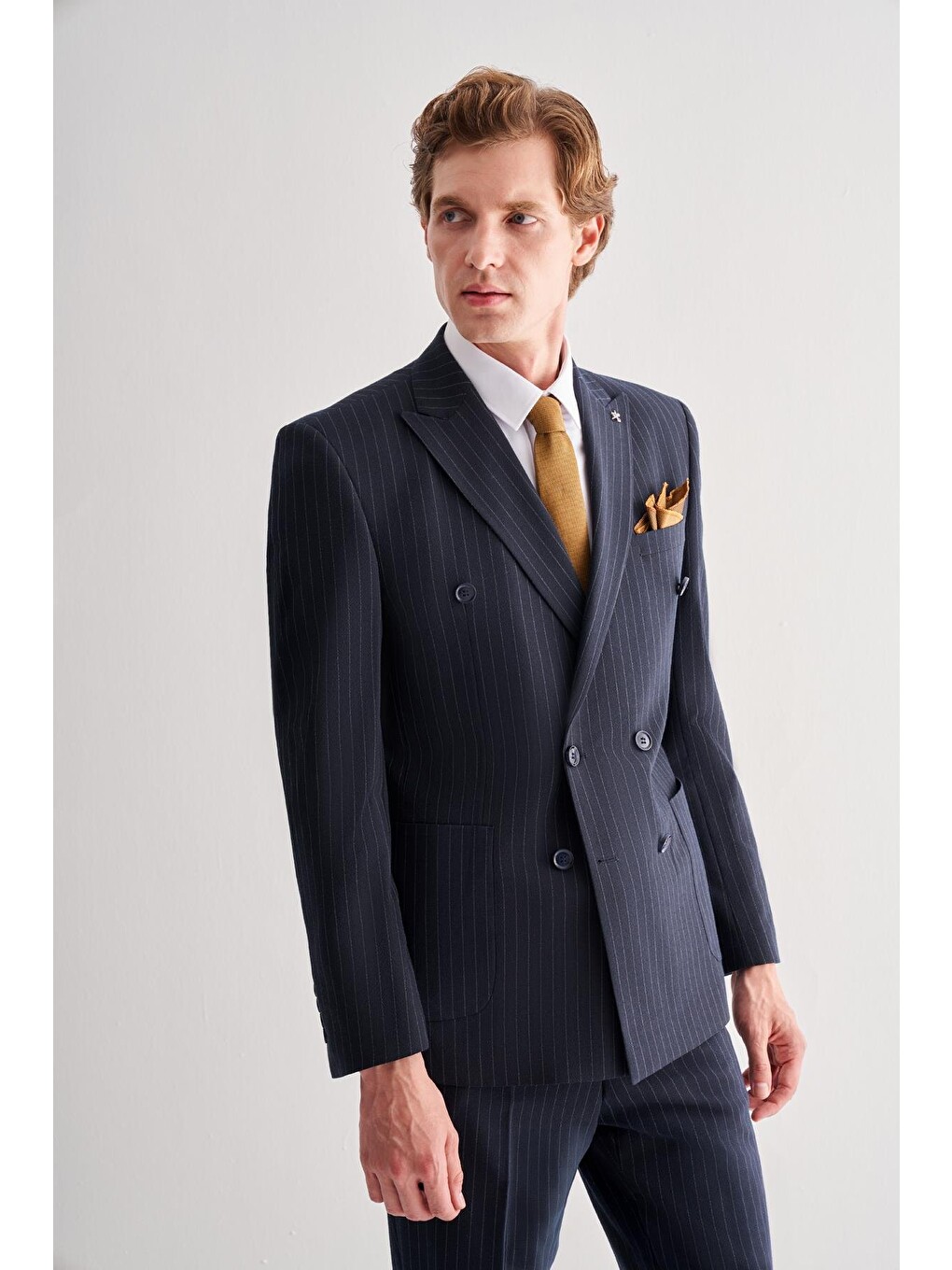 Koyu Lacivert Kılıç Yaka Tam Astar 6 Drop Slim Fit Esnek Kruvaze  Takım Elbise 1001255154-2