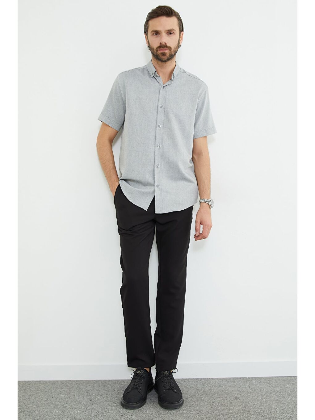 Gri Çizgili Kısa Kollu Gömlek-3