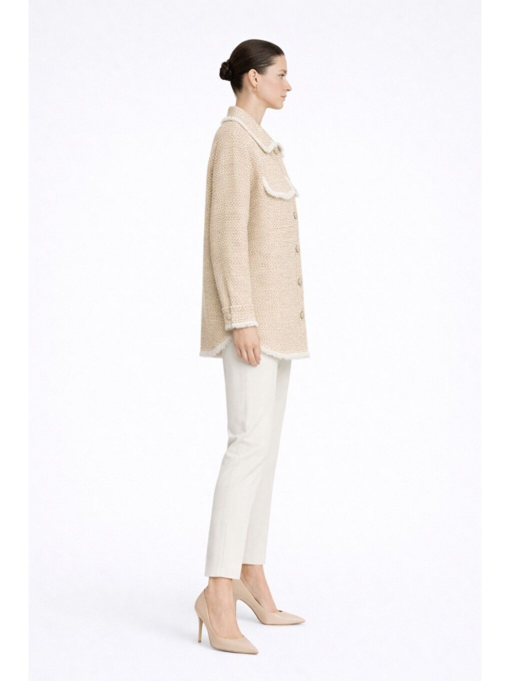 Püsküllü Bej Beyaz Tüvit Dokuma Tunik-3