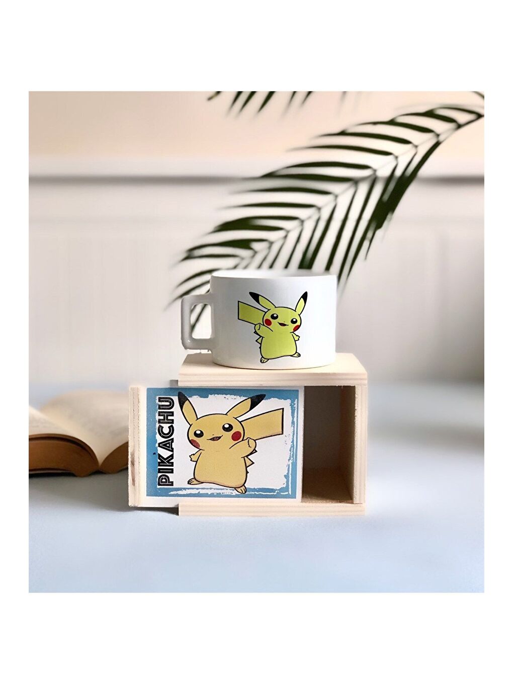 Karışık Pikachu Tasarımlı Kutulu Kupa