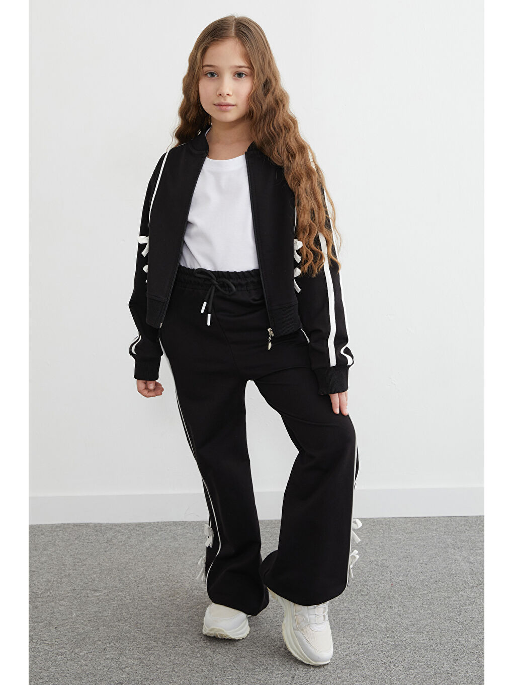 Siyah Fiyonk Detaylı Çizgili 2 Li Kız Çocuk Takım-4