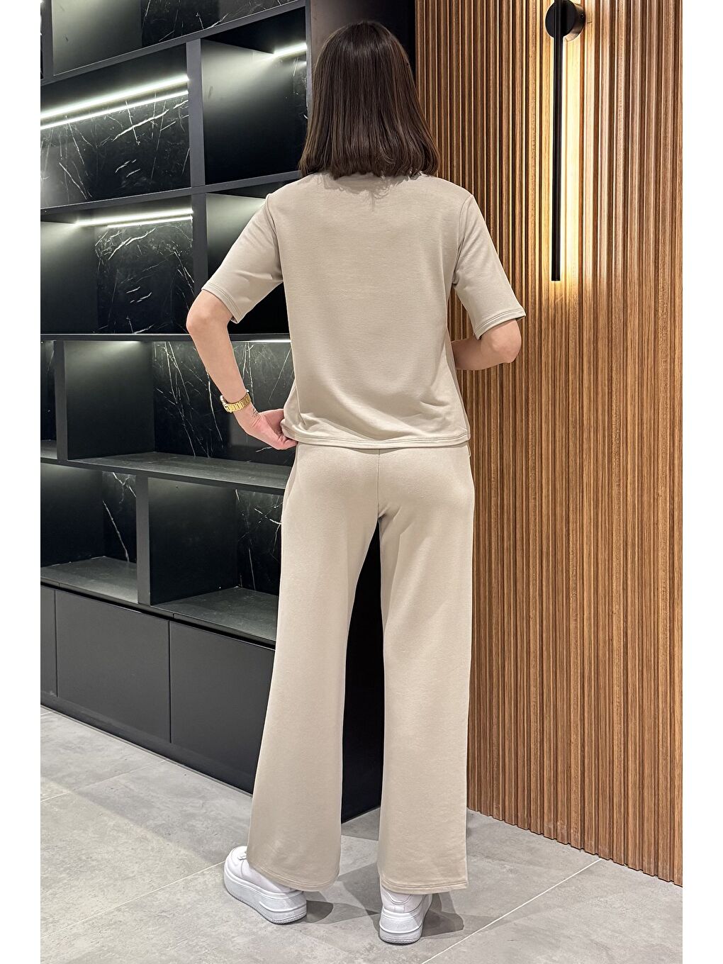 Bej Kadın Nakışlı Çimalı Tişört Pantolon İkili Takım-2