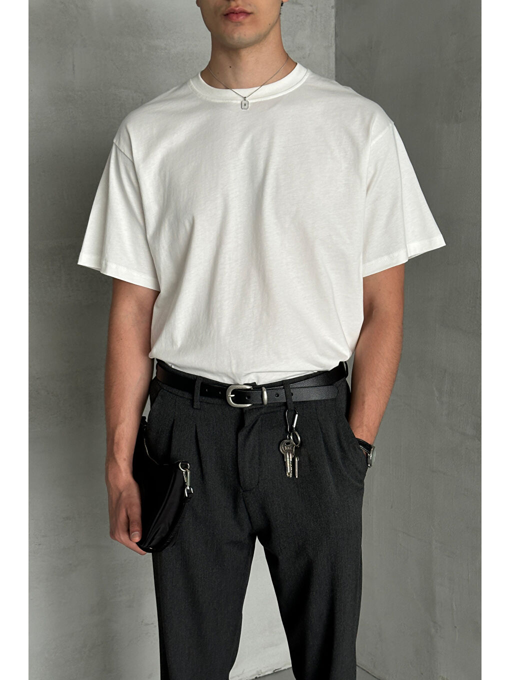 Beyaz Erkek %100 Pamuk Oversize Basic T-shirt-2