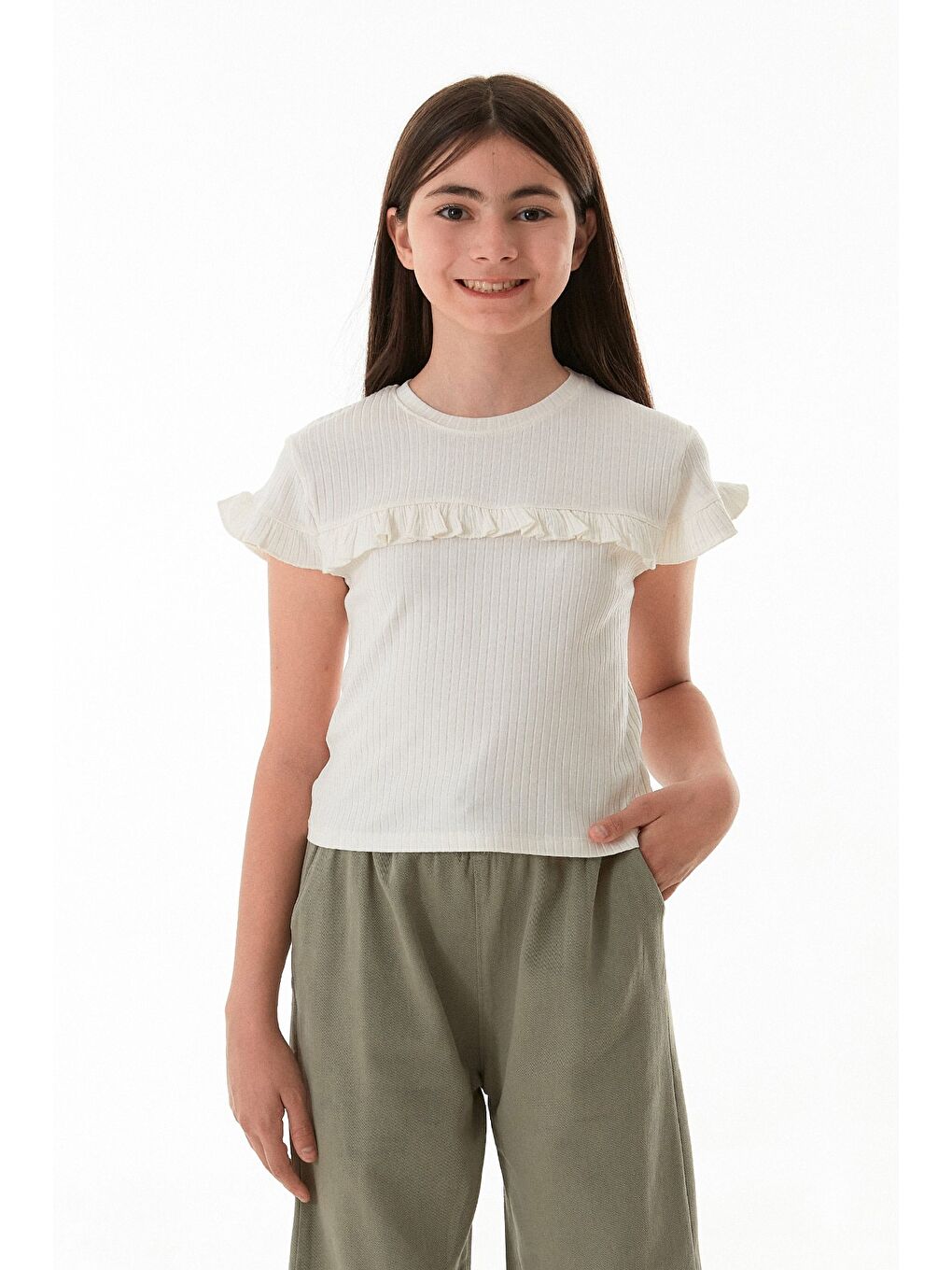 Ekru Fitilli Önü Fırfırlı Elastanlı Kız Çocuk Body-1