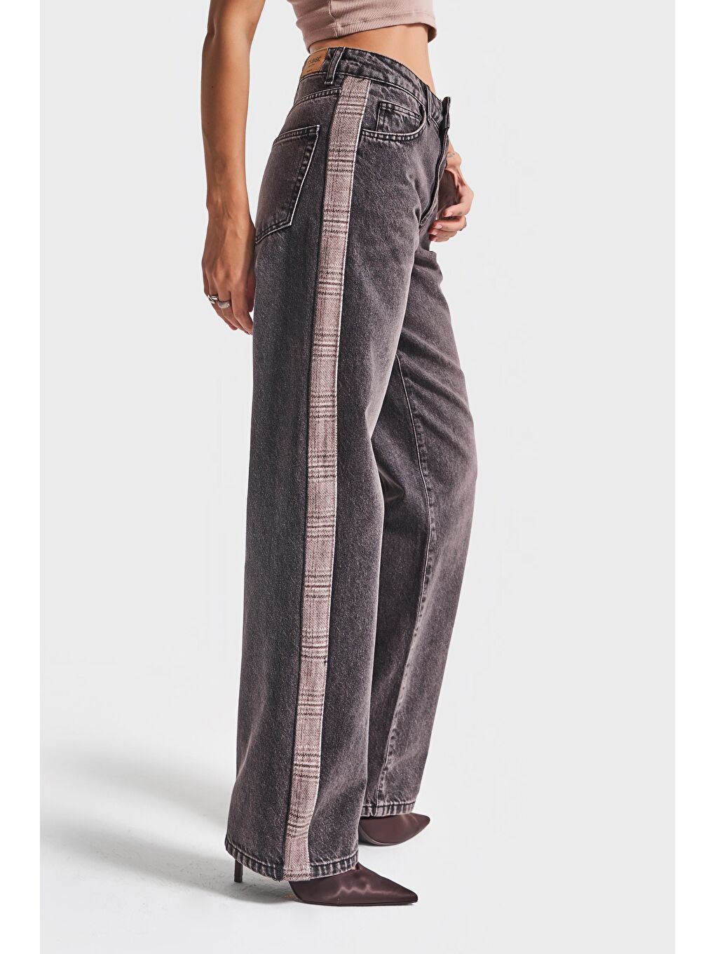 Mavi Kadın Taşlanmış Koyu Jean Rengi 4w5-143 Loose Fit Şerit Detaylı Özel Tasarım Denim Jean-3