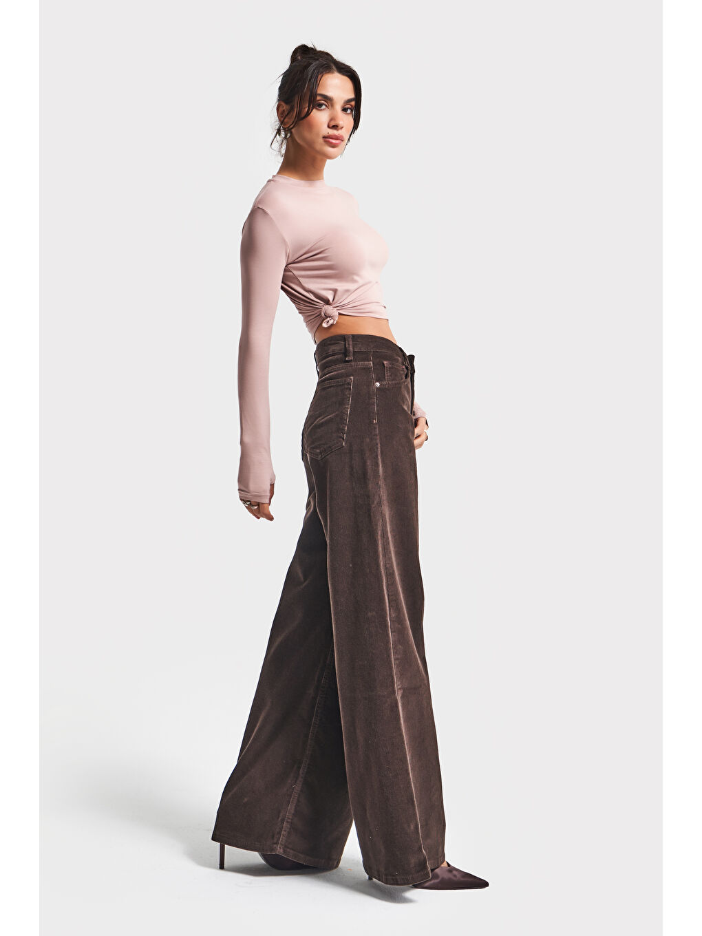 Kadın Kahverengi 26w5-136 Palazzo Fit Esnek İnce Fitilli Velvet Kadife Kumaş Pantolon-4